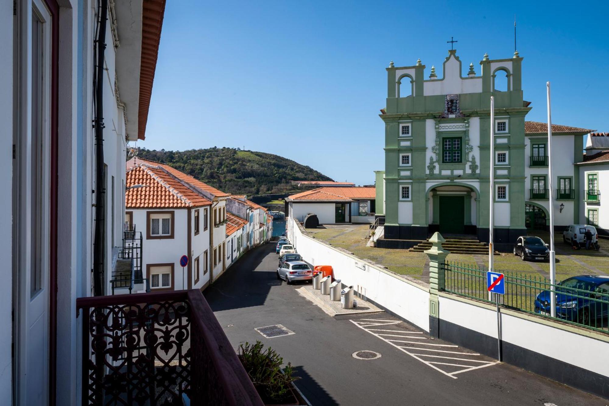 Casa Dos Remedios Apartment Angra do Heroismo Luaran gambar